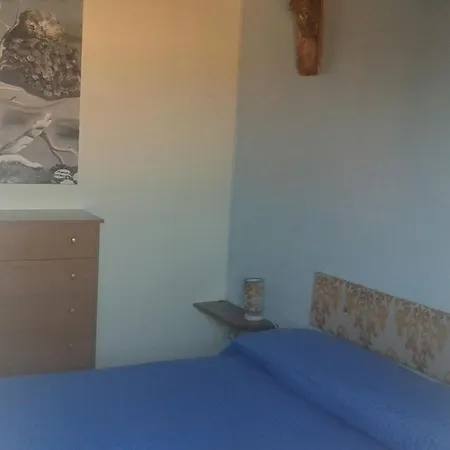 Baia Porticciolo Via Eolo דירה אבולה